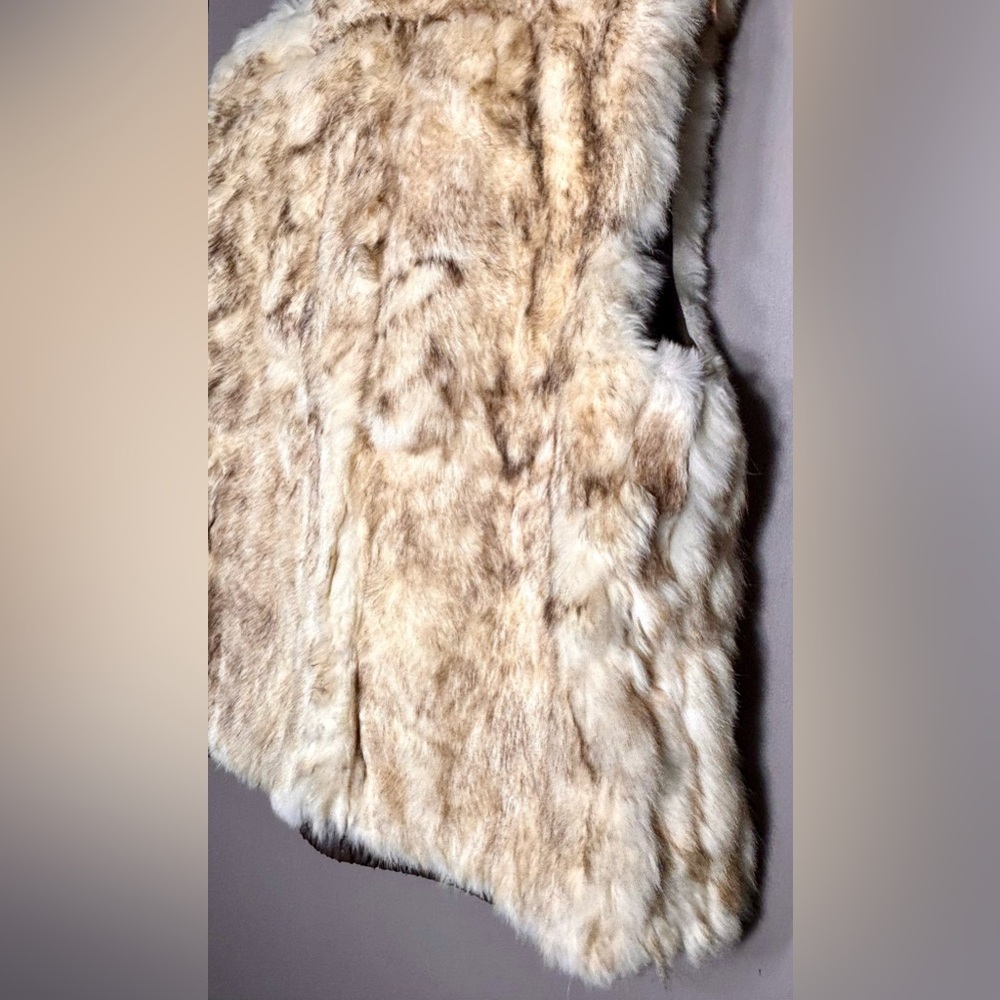 REVERSIBLE Rabbit Fur Lined Vest - Picture 13 of 16